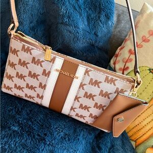 Michael Kors Signature Brown and Cream Shoulder Bag
